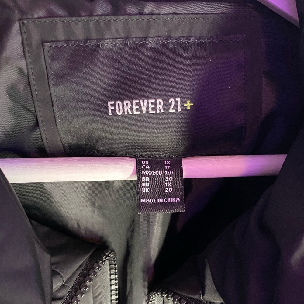 Puffer Jacket - Picture 2 of 2